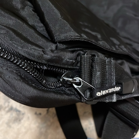 Derek Alexander Black Crossbody Bag with Versatile Design and Durable Material - Picture 12 of 12